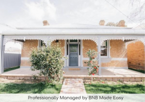 Dimby Cottage Beautifully Restored Heritage Home